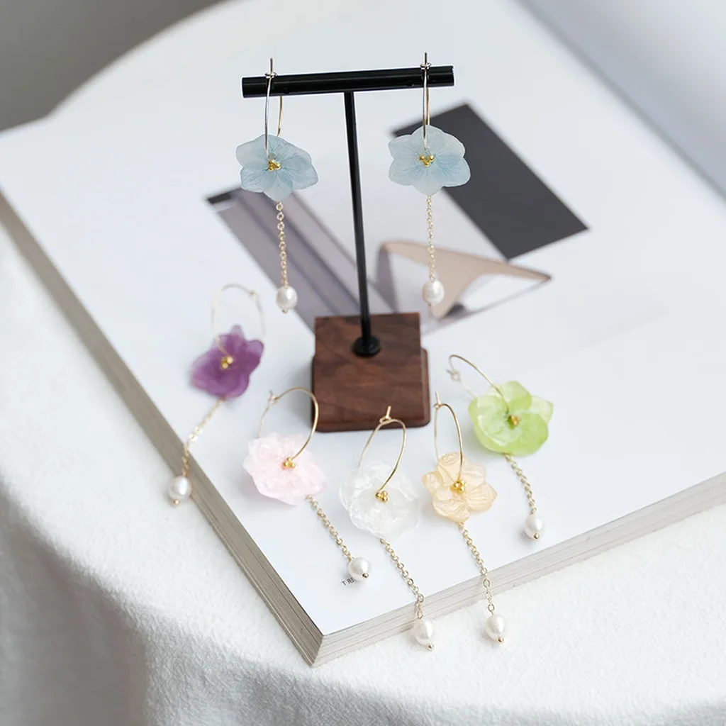 Natural Hydrangea Flower Earrings Epoxy Resin Natural Flower Hoop Earrings Elegant Long Earrings Pressed Flower Jewelry