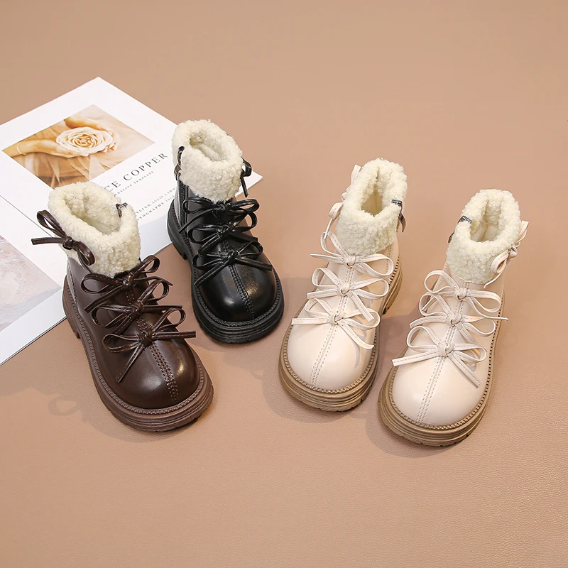 الفتيات الأميرة الأحذية الجلد المدبوغ لفصل الشتاء الاطفال أحذية بوت قصيرة أقواس بسيطة 2025 العلامة التجارية الجديدة الأطفال الأحذية الجلدية أصابع مستديرة الجانب سستة #2