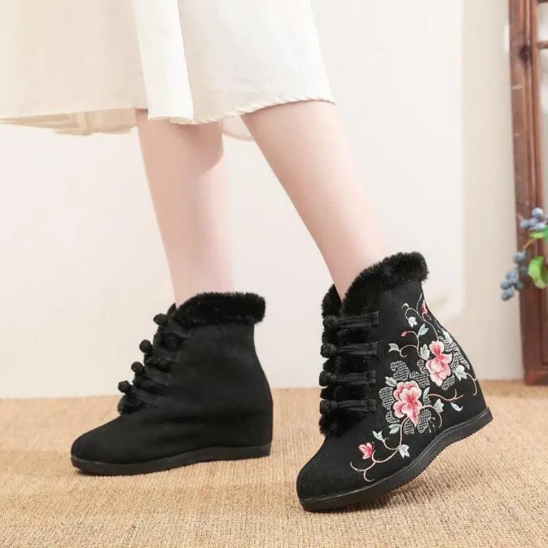 Fur Lined Flower Embroidered Women Ankle Boots Internal Height Increased Vintage Short Booties for Ladies Winter Warm Dress Shoe