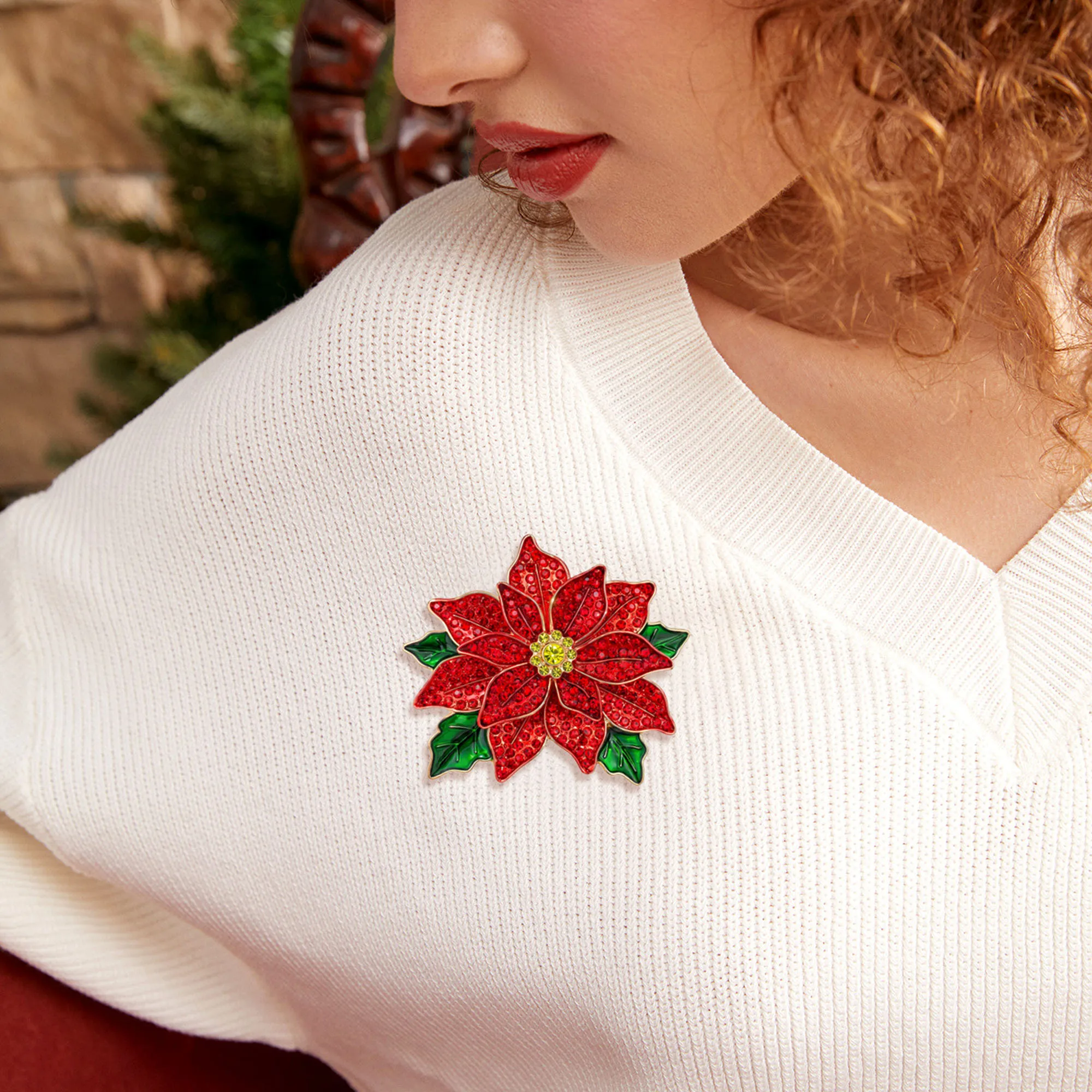 Beaut&Berry Luxury Rhinestone Christmas Poinsettia Brooches for Women Unisex Festive Pins Casual Party Jewelry Accessories Gifts