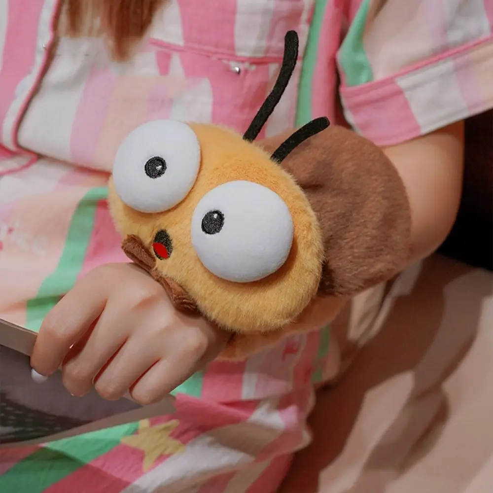 

Clap Circle Toy Cockroach Plush Slap Bracelet Fluffy Soft CockroachSlap Snap Doll Toy 21cm Wristband Cockroach Plush Hand Ring