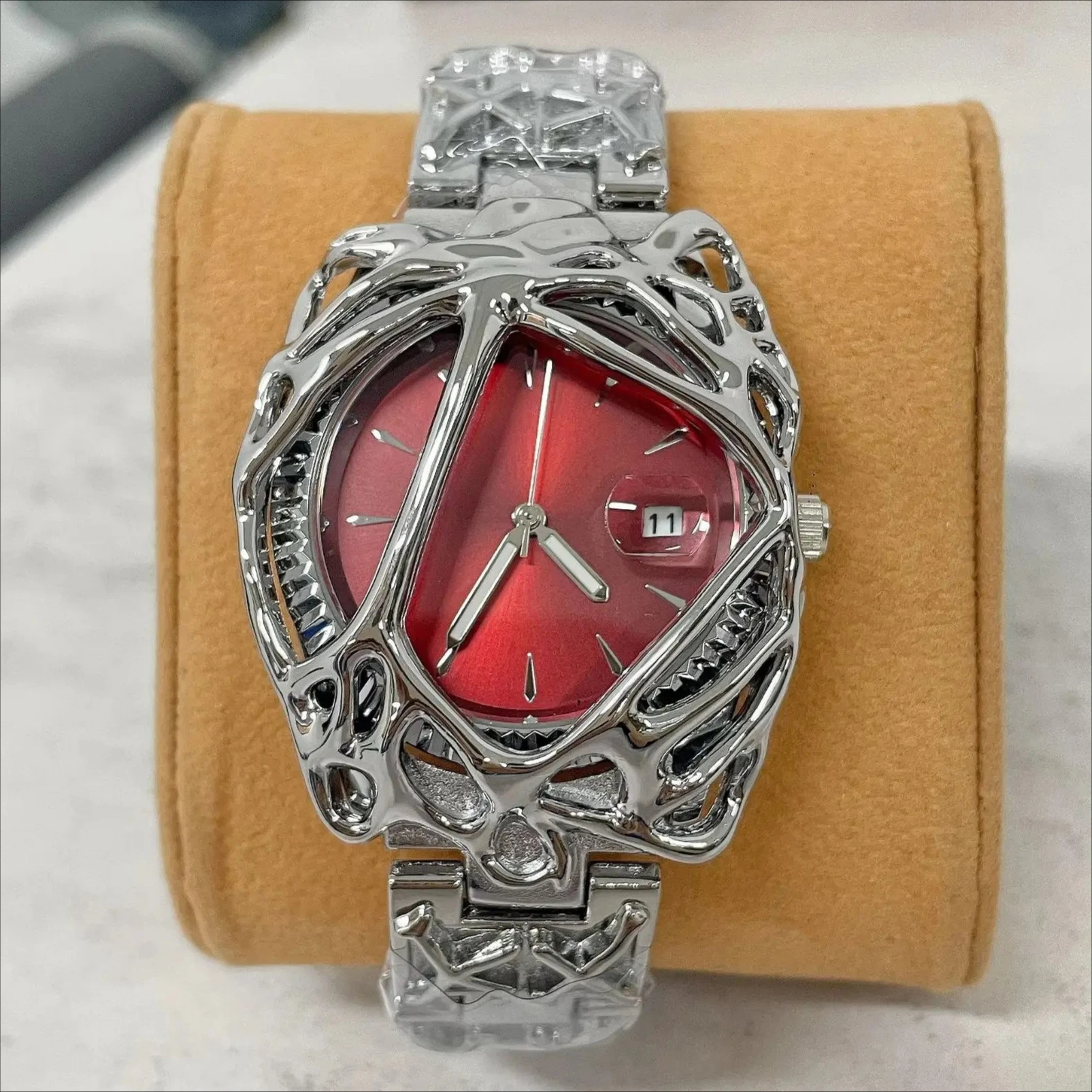 

Y2K Gothic Punk Silver Steel Men's Quartz Watch Fashion Streetwear Wristwatch Creative Casual Design Gift