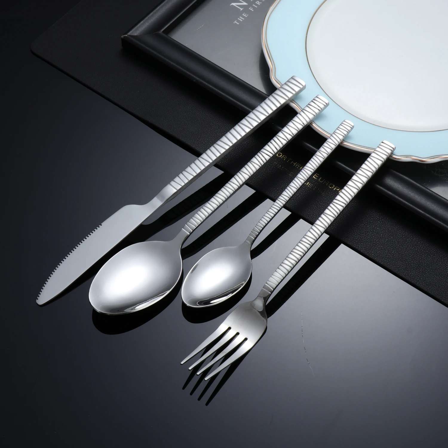 4/24pcs Western style stainless steel tableware set, thickened silver tableware, steak and burger tableware, thickened