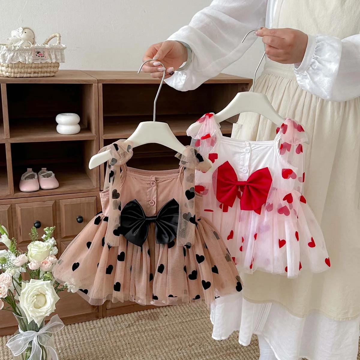 Summer Baby Girl Pink Heart Print Tulle Romper Dress Sleeveless Bow Front Tutu Jumpsuit for Birthday Party