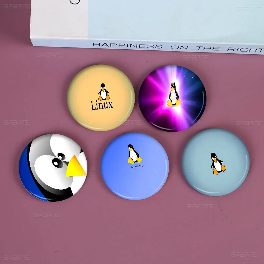 Linux Operating System Tux Penguin Anime 32/44/58MM Customizable Button Pins Cute Funny Creative Badge Jewelry