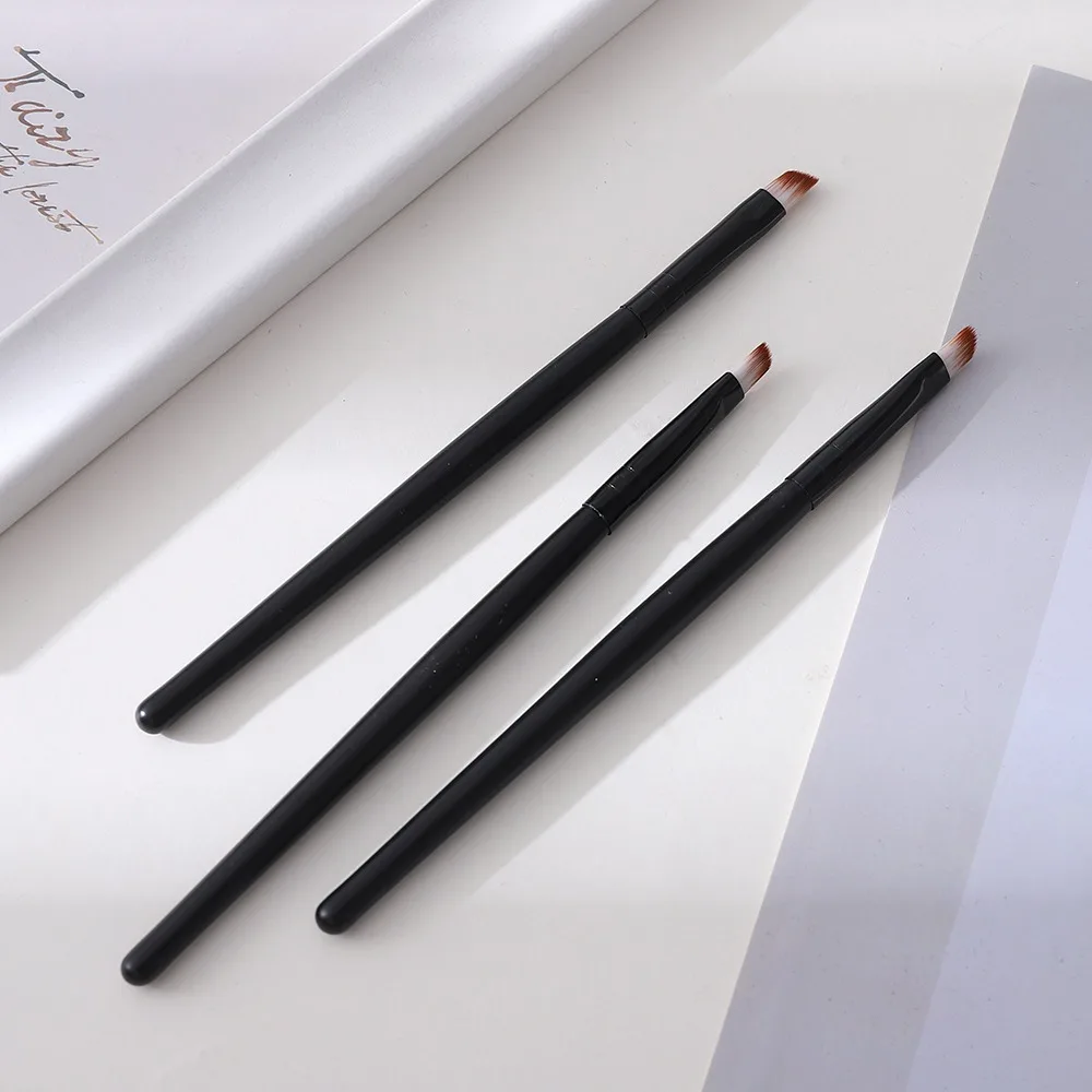 3 個プロフェッショナルアイメイクブラシ女性用マルチカラーアイシャドウコンシーラーブレンド化粧品フルセットブレード美容ツール