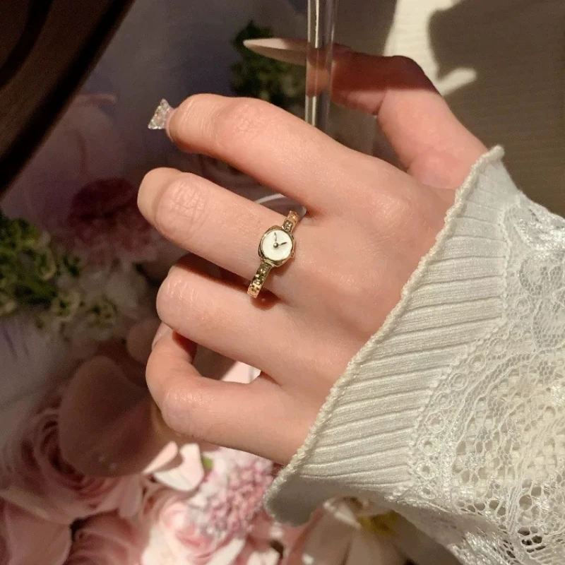 Anello Apribile a Forma di Oro - Unique Jewelry Watches recensione e prezzo