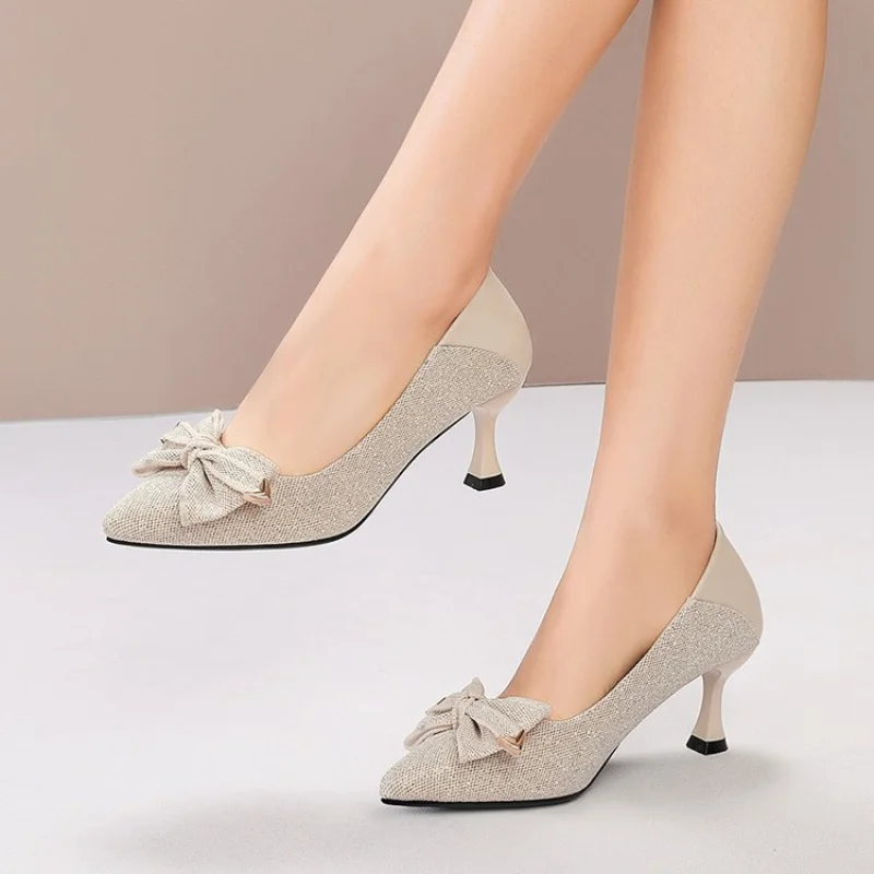 

Women's Elegant Commuter Pumps, Pointed Toe Low Heel, Shallow Mouth with Sequin Bow, Soft Sole Comfort Work Shoes