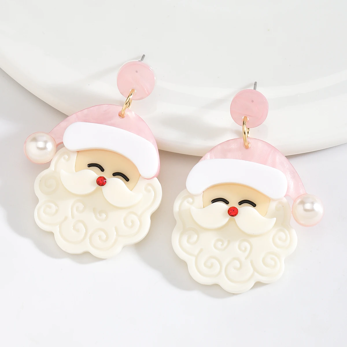 Dvacaman Cute Santa Claus Acrylic Earrings,Festival Holiday Party Women Accessories Perfect Christmas Gift for Lover and Friends