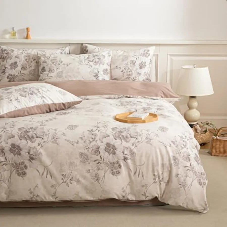 

Warm and Soft Brushed Cotton Floral Duvet Cover Set Winter Comforter Style Design Reversible Flower Print 3-Piece Coffee/White