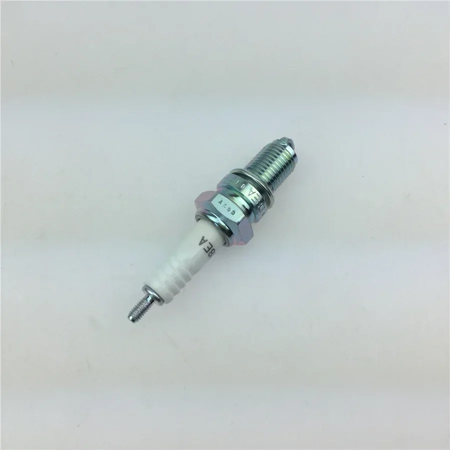 For CQR off-road / Huayang T4 Zongshen 250 / Zhenglin off-road / 150/200 / motorcycle spark plug  -purpose