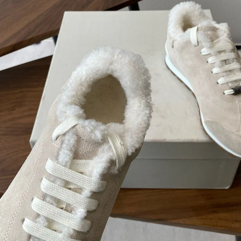 Scarpe da tavolo stringate in pelle scamosciata di mucca con punta tonda Scarpe basse calde con fodera in lana da donna Capispalla autunno inverno Scarpe casual Sneakers