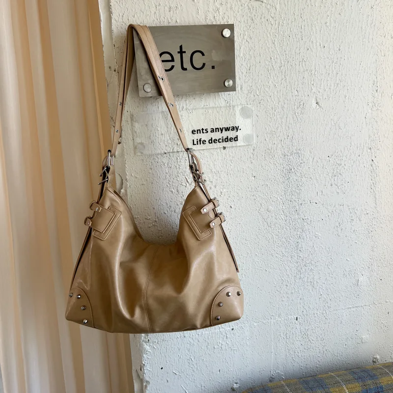 Ladies' Handbag 2026 Premium Pu Retro Bag New Single Shoulder Underarm Bag Commuter Crossbody Bags Tote Bags