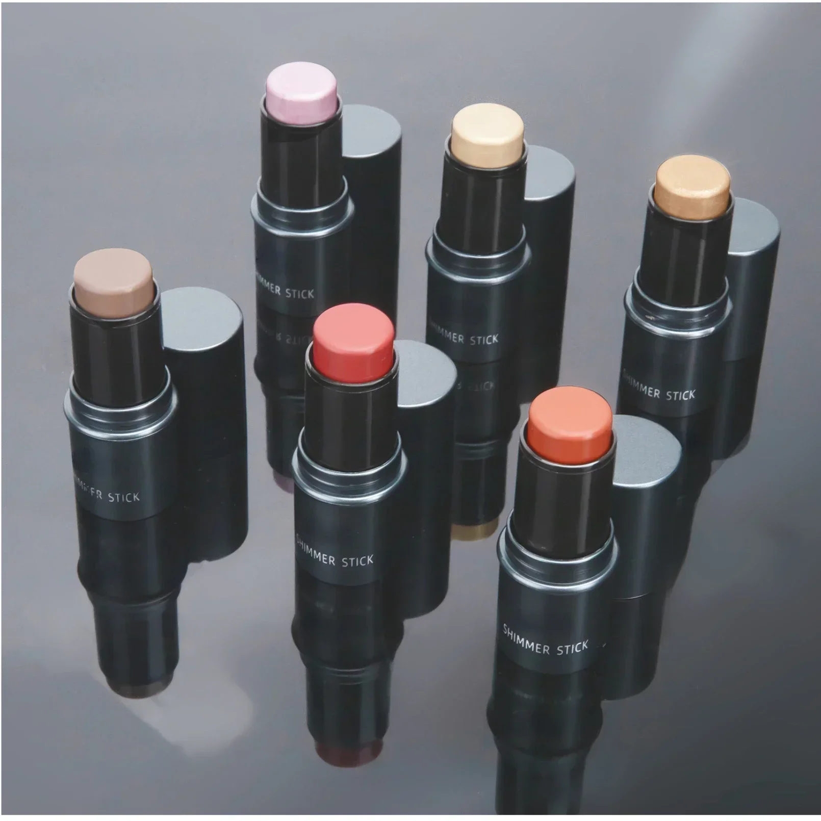 Vloeibare contourstick Natuurlijke matte afwerking Markeerstiften Schaduw Waterdichte contourstaaf V-gezichtsvormende contourpen Gezichtsmake-up