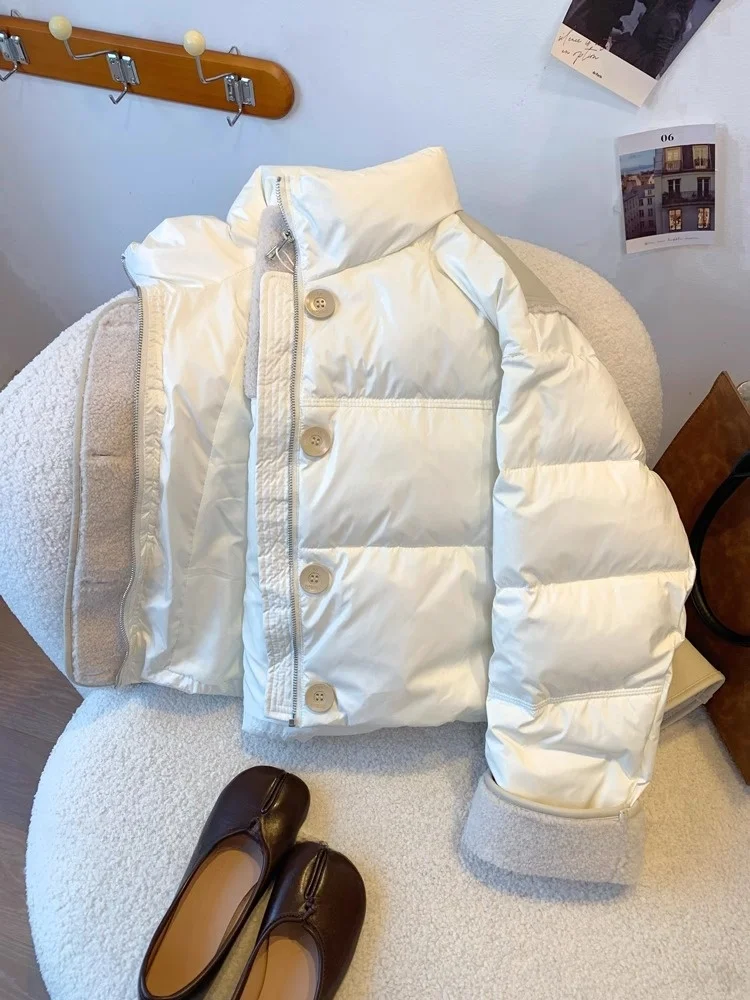 

Утепленная хлопковая куртка для женщин, зимняя верхняя одежда с воротником-стойкой, модный дизайн с комбинированными вставками, большие размеры, высокое качество хлопка.