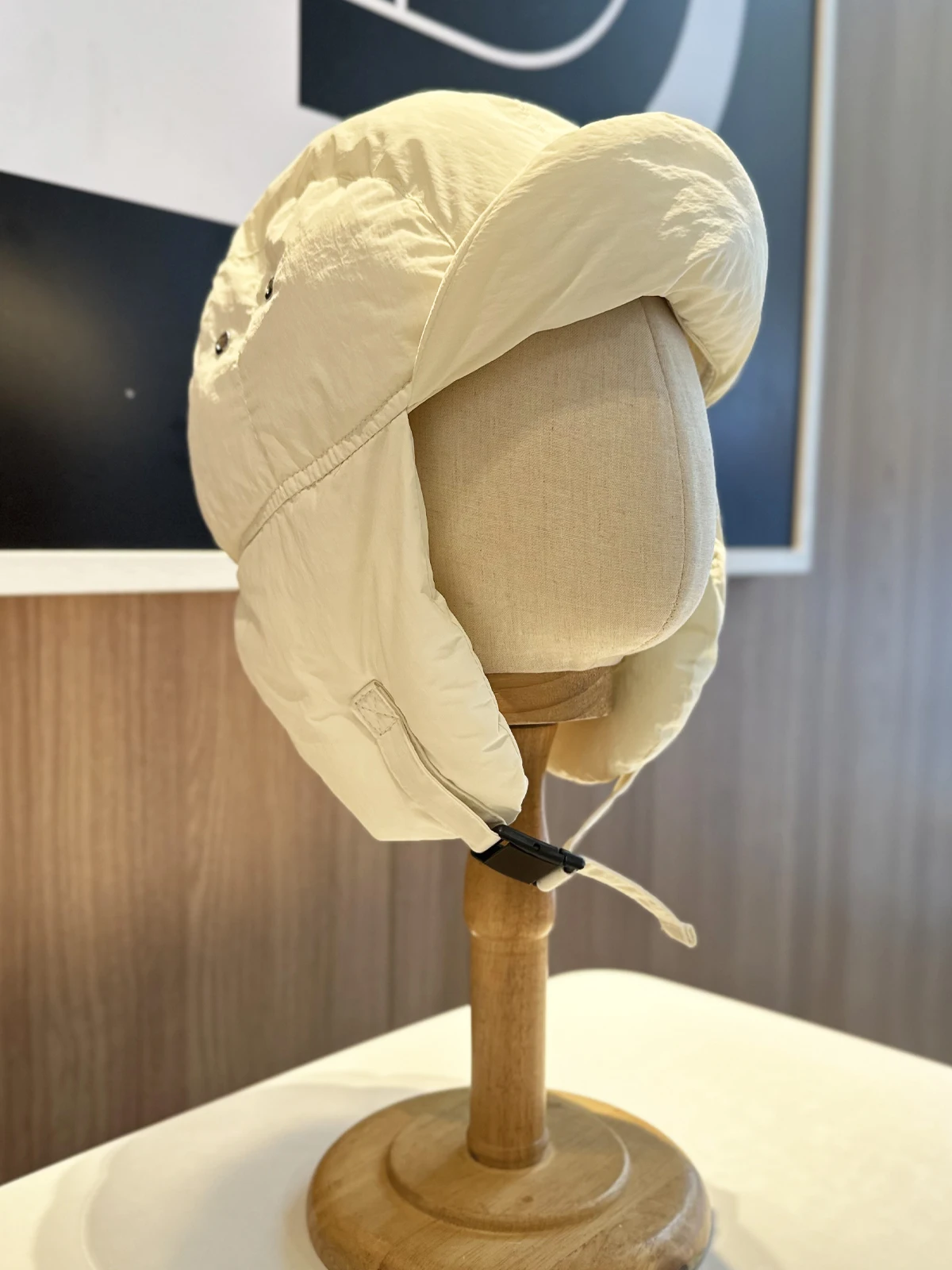 Thickened Flying Hat Style Winter Warm Bicycle Riding Skiing Windproof Ear Protection Helmet Inner Youth Casual Polyester Fiber