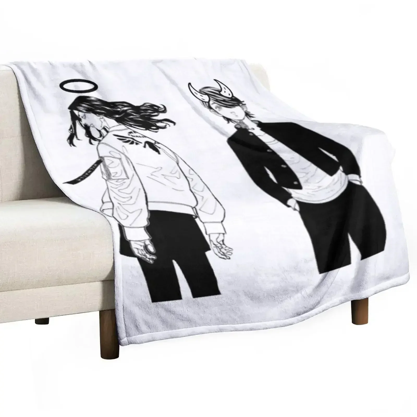 THE YING YANG T-SHIRT BY BAJJI AND KAZATURA Throw Blanket Comforter Sofas Luxury Thermals For Travel warm winter manga Blankets
