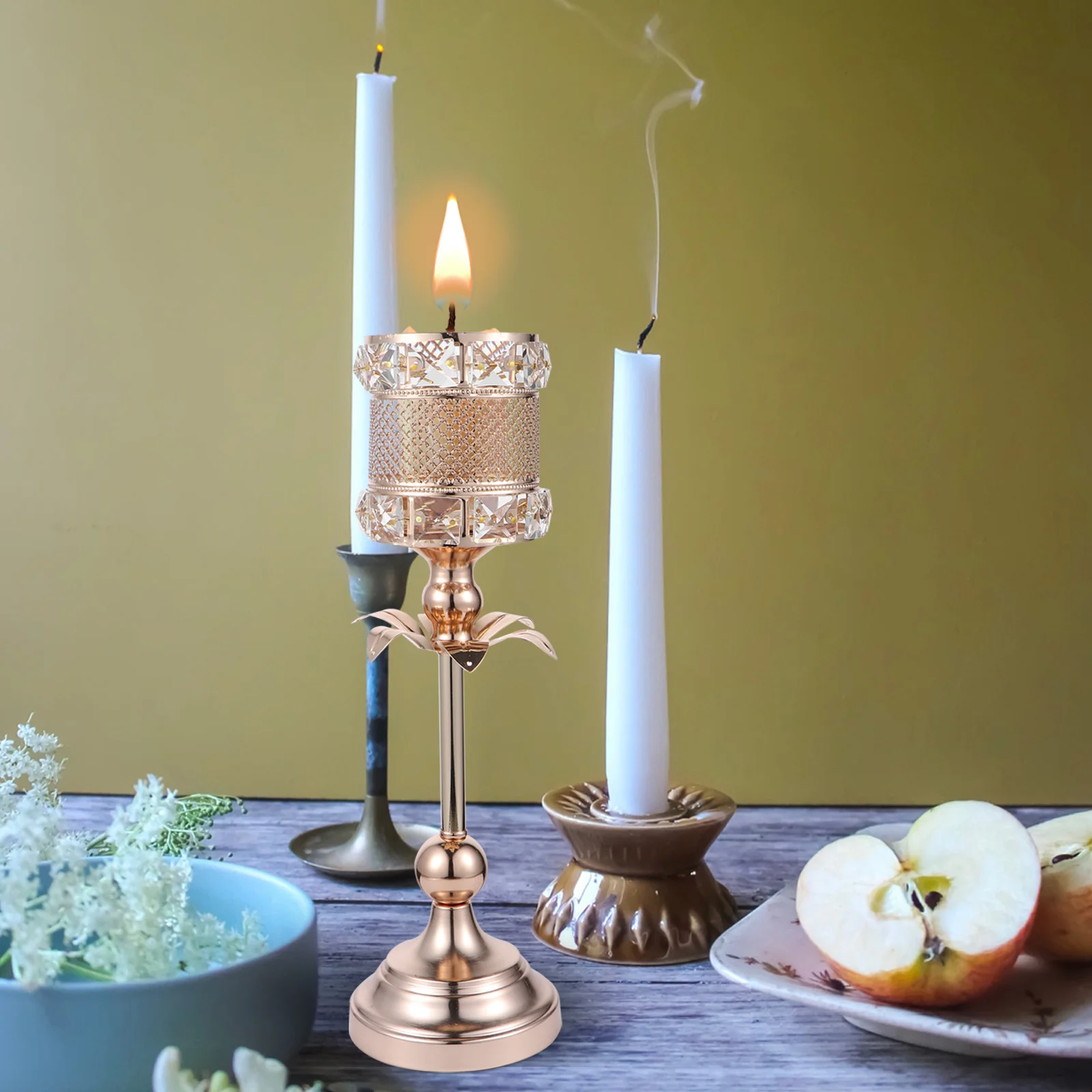 

1Pcs Golden Metal Crystal Stand Nordic Style Tealight Holder Tabletop Decoration Home Party Decor Stand