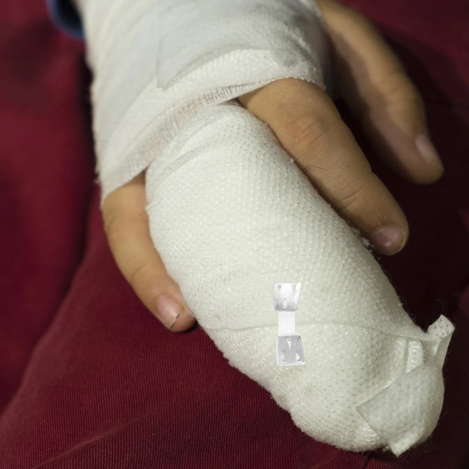 50 قطعة مشبك ألومنيوم لتثبيت الضمادات استبدال ضمادة مرنة السحابة المشبك المطاط المعادن الطبية التفاف التبعي