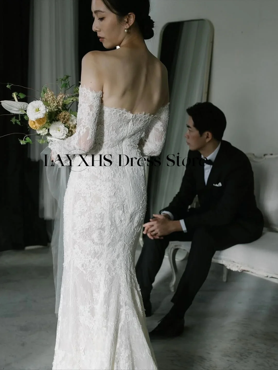 恋人レースアップリケウェディングドレス韓国日本女性のための長袖背中の開いたエレガントなブライダルドレス写真撮影カスタマイズ