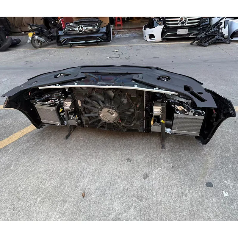 Suitable for BMW 8 Series 840 G15 F93 F91 F92 M8 Head Nozzle Front Nozzle Bumper Assembly Radiator