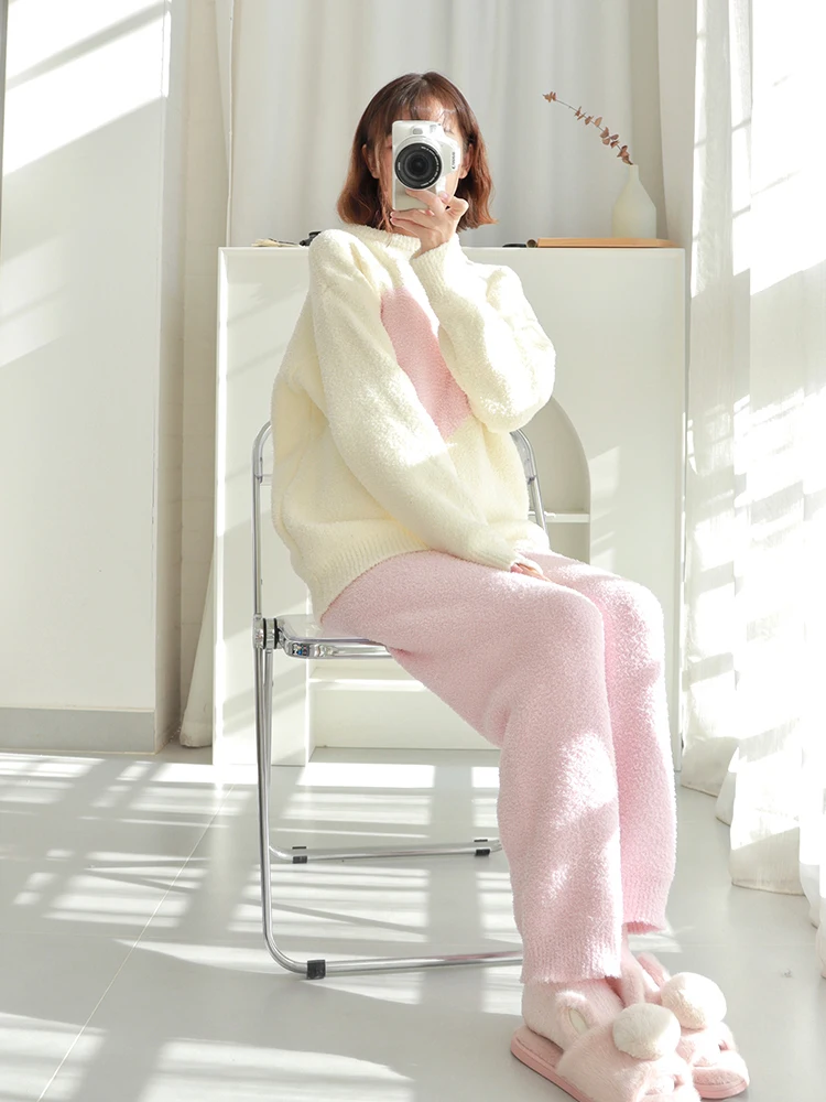 Half Velvet Love Pajamas Winter Women\'s 2023 New Coral Velvet Thickened Sweet Outfit Home Suit