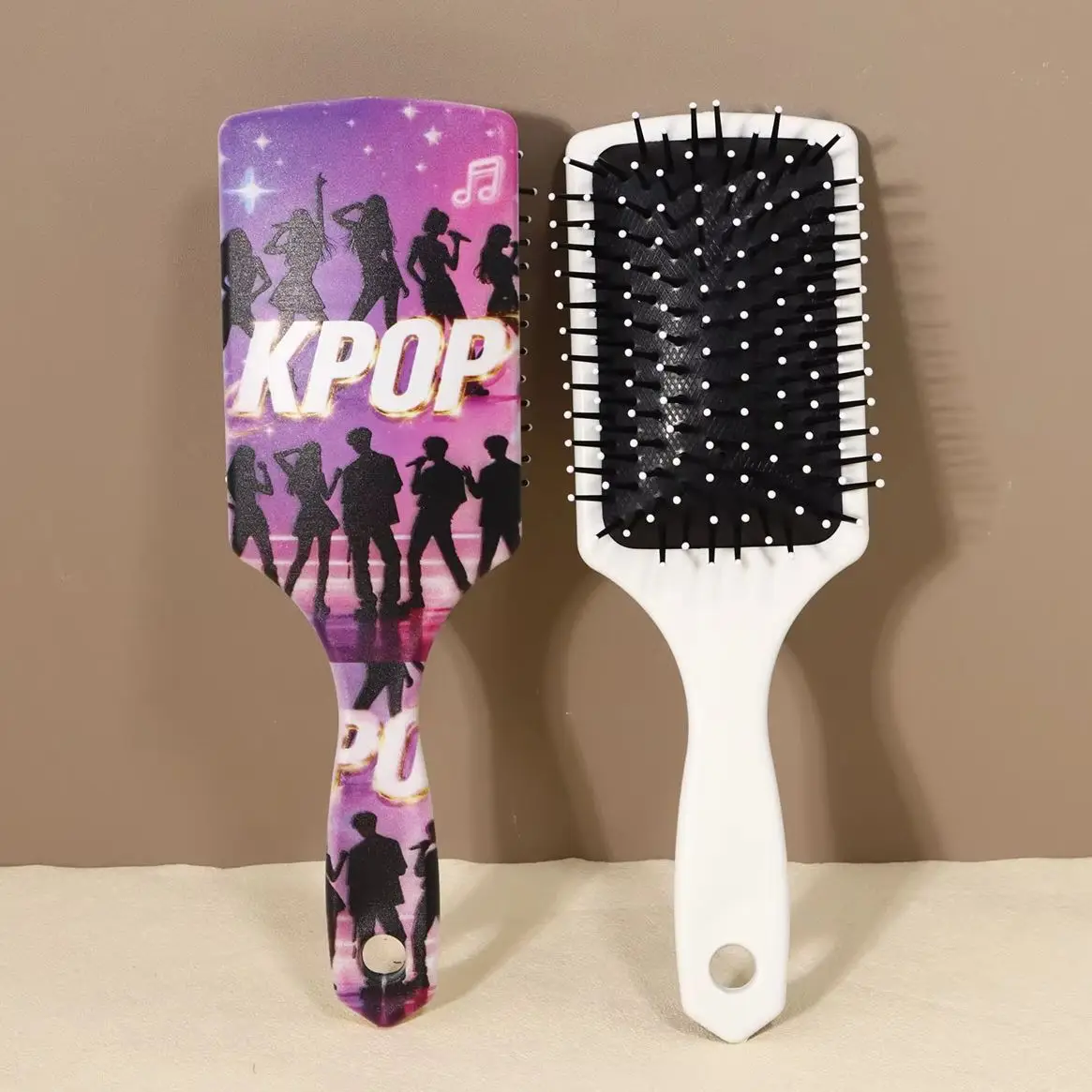 

1pc KPOP Music Theme Air Cushion Hair Comb - Korean Wave Dance Theme, ABS Plastic Handle, Special for real hair wigs