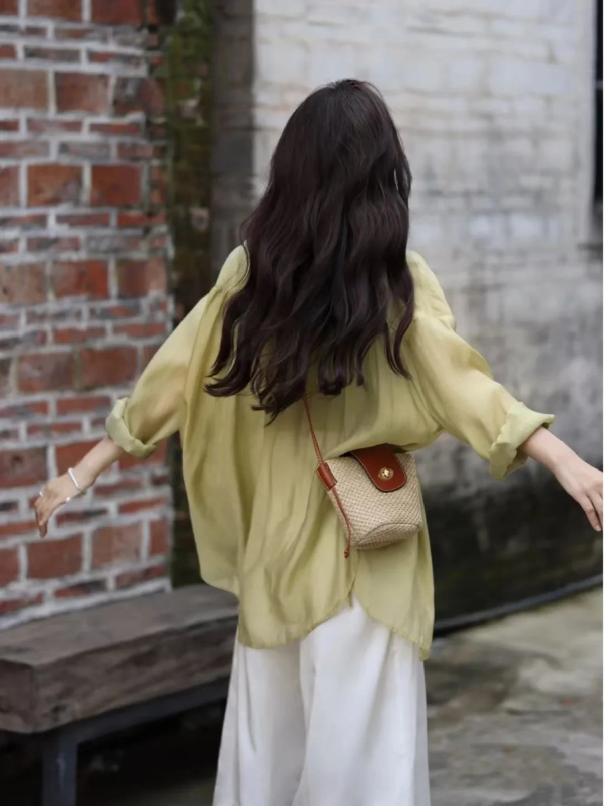 nova-bolsa-de-praia-de-verao-2024-para-mulheres-bolsa-de-palha-trancada-bolsa-transversal-com-alca-Unica-e-forro-de-po