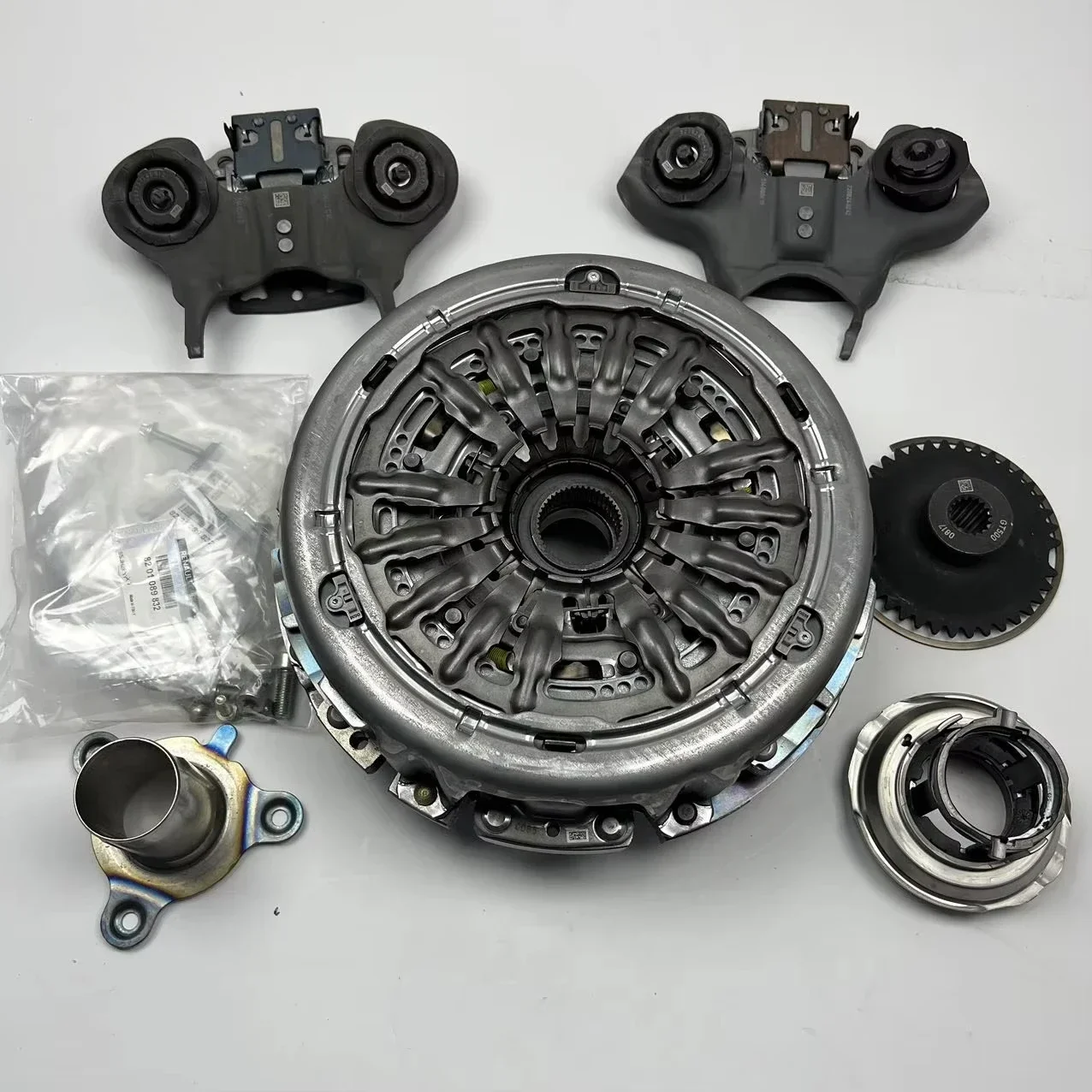 New 6020016000 6DCT250 DPS6 Transmission Dual Clutch With Fork for Geely GL1.8JLC-4G18 for LUK