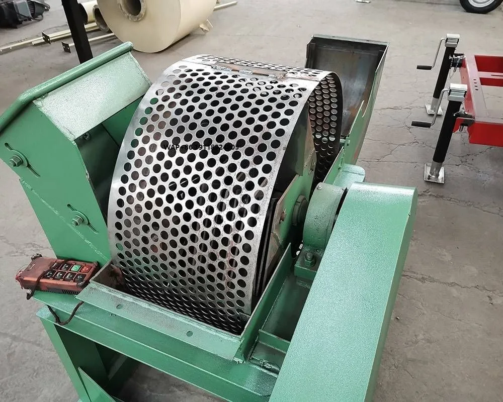 

New /Motor Engine Wood Grinder Hammer Mill Crusher Home Use Tree Branch Pulverizer Machine 1-3t/h Capacity Mobile Easy