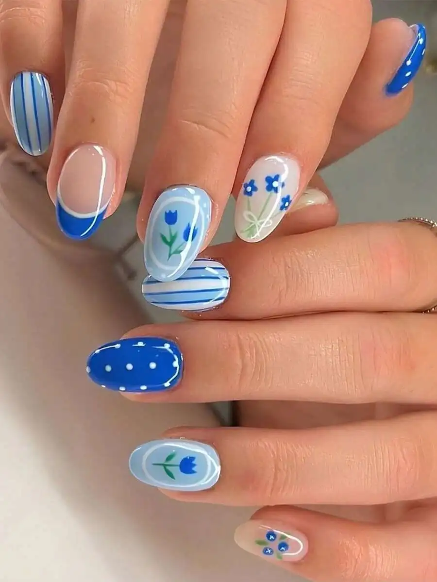 24pcs Oval-Shaped Spring/Summer Polka Dot, Striped, Floral Pattern Short Nail Stickers, Suitable For Fashionable Girls, Career