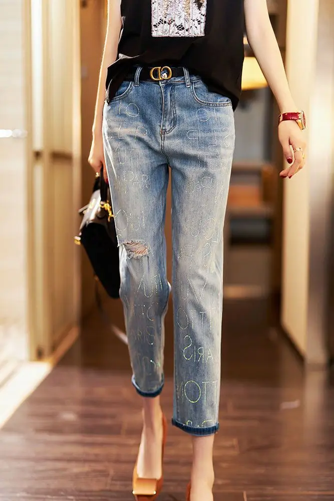 Modische Distressed Hot Drilling Jeans für Damen Sommer Thin Edition Neue Damen Retro Nine Point Haremshose Neu M226