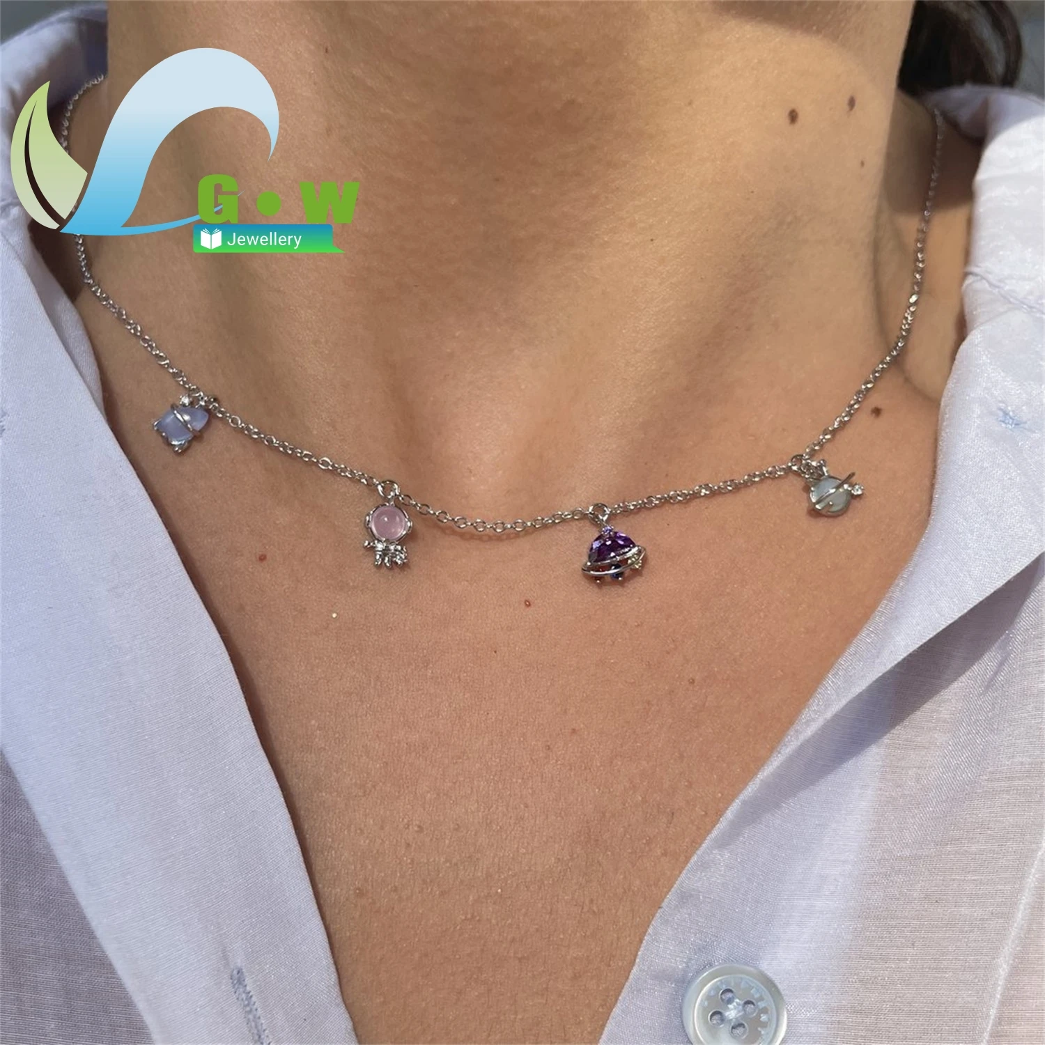 Collar de Cadena con Elementos Espaciales Estilo INS, Collar de Cobre con Baño de Oro Real de 18K, Collar Ajustable con Diseño de OVNI y Cohete