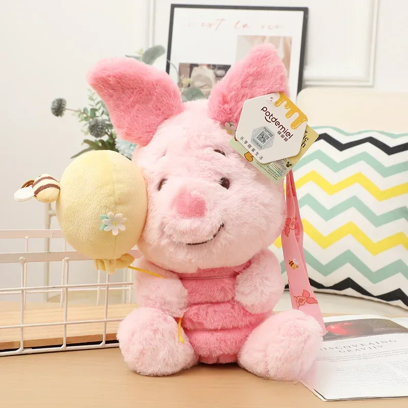 Disney Winnie l'ourson ours porcelet peluche poupée jouet sac à dos Anime Donald canard cartable sac à dos oreiller cadeau d'anniversaire