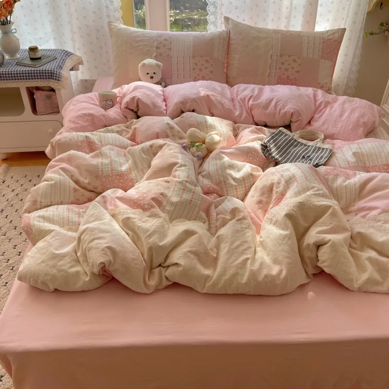 

2025 new small floral cloud wrinkle double yarn bed four-piece set princess lace quilt cover three-piece bed sheet set