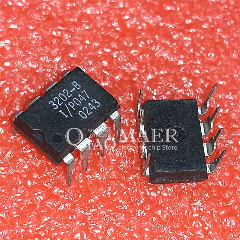 1Pcs/Lot Mcp3202-B …