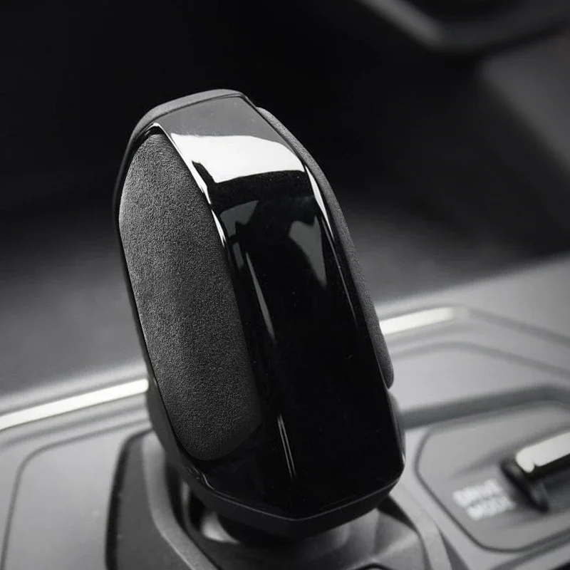 

For Lynk & Co 01 05 2020 2021 2022 2023 2024 2025 Italian Suede Car Center Console Gear Shift Knob Cover Interior Accessories