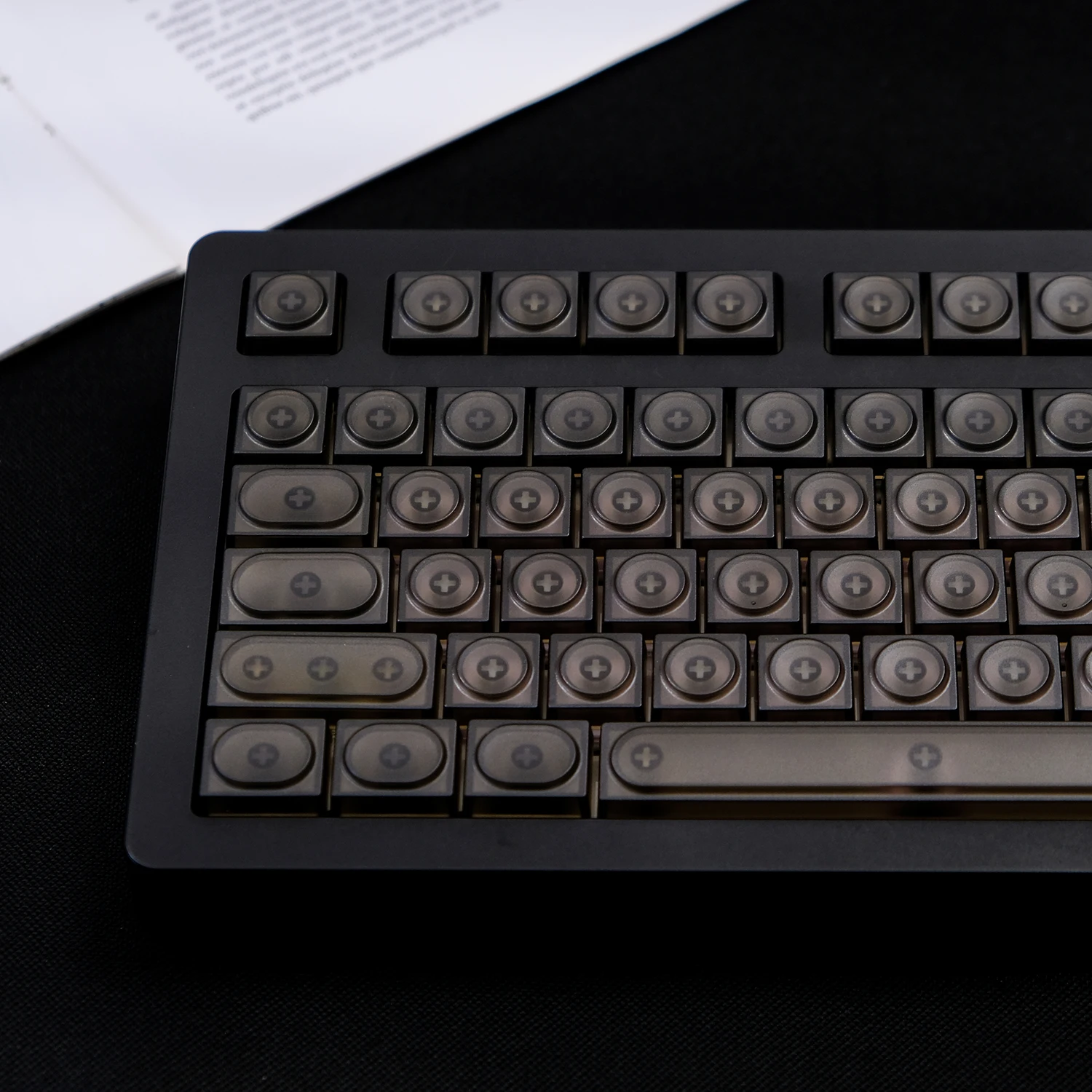 Imagem -03 - Kbdiy-preto Transparente Mecânica Brinquedos Teclados Pbt Keycaps Cereja Gateron Rgb Perfil Baixo Faça Você Mesmo Custom Horizon 115 Chaves