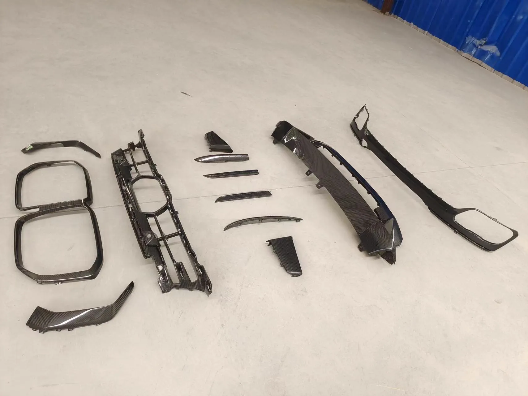 Forbmw X7 Carbon Fi…