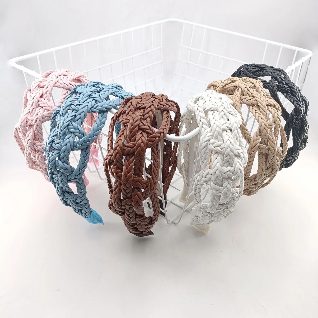New Fashion Hairband For Women Wide Side Pu Leather Braided Headband Geometric Hollowed Turban Summer Hair Accessories