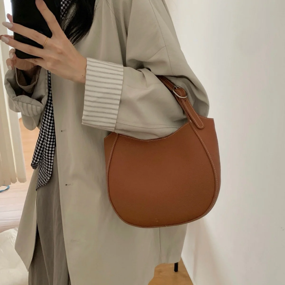 

Трансграничная седельная сумка, ручная сумка-тоут с плечевым ремнем, мотоциклетная кожаная сумка для мужчин и женщин