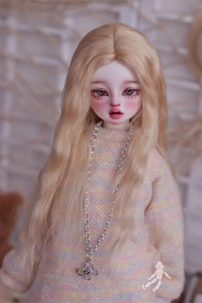 

BJD doll clothes fit into 1/3 1/4 size imitation mohair wig in the middle of the simulation of long hair doll accessories