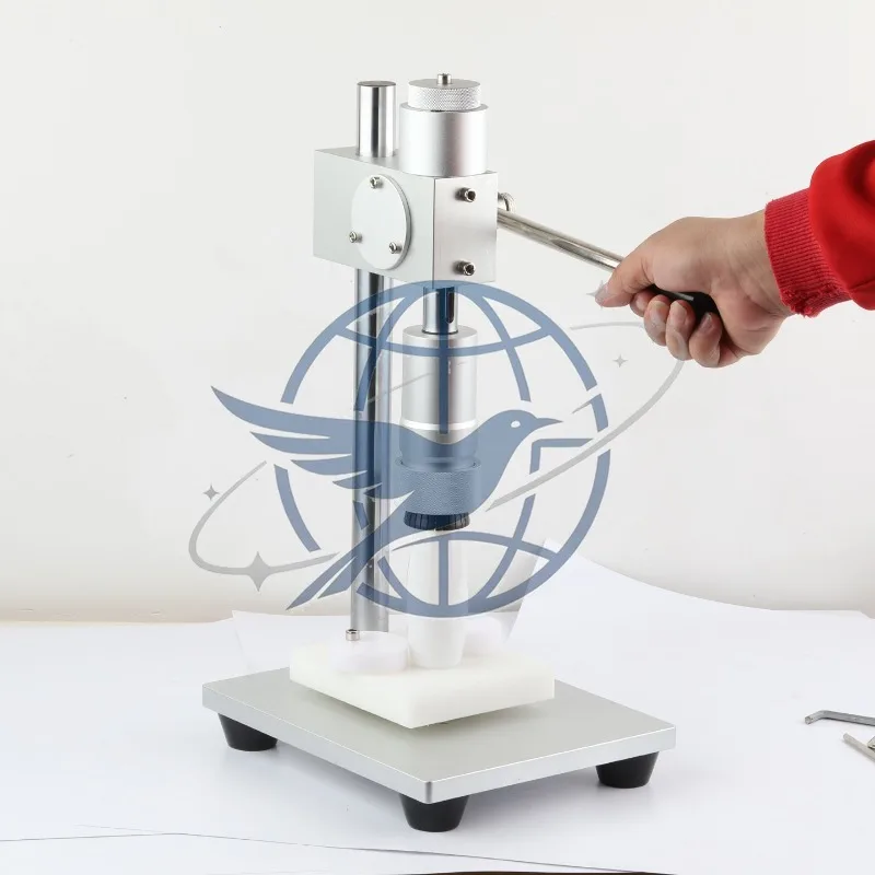 essential oil bottle locking machine, piercing machine, capping machine, sealing atomizing bottle, spray perfume bottle
