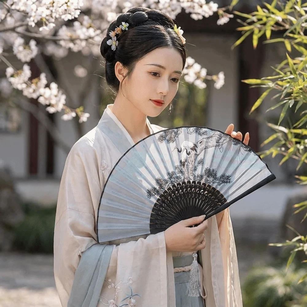 Portable 7-Inch Ancient Style Folding Fan Classical Handmade Hand Cranked Fan Traditional with Tassels Crane Handheld Fan Party