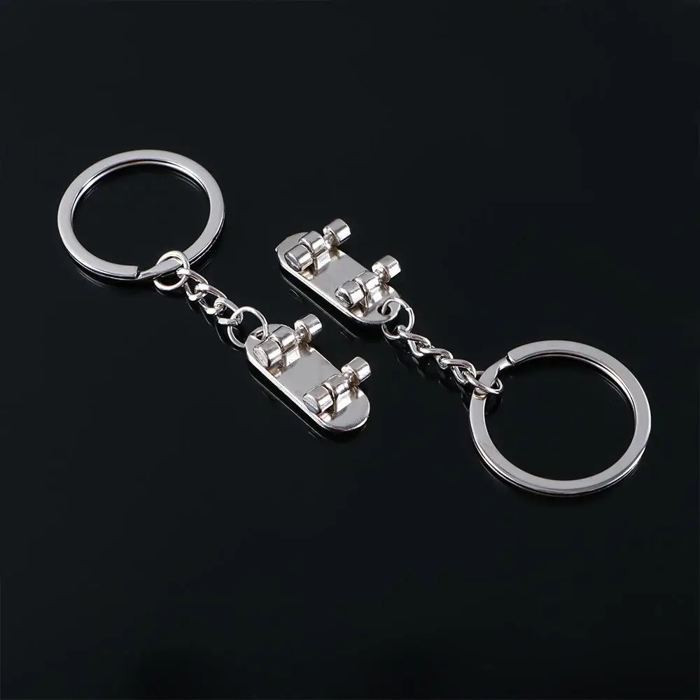 Metal Durable Metal Pendant Key Holder Keyring Holder Souvenir Scooter Keychain Skateboard KeyRing Jewelry Gift Keys Holder