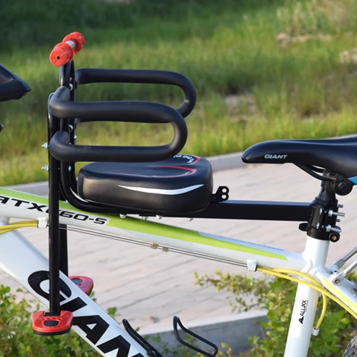 Thumbnail 4 - #16 Compare Bicycle Child Seats Before You Buy