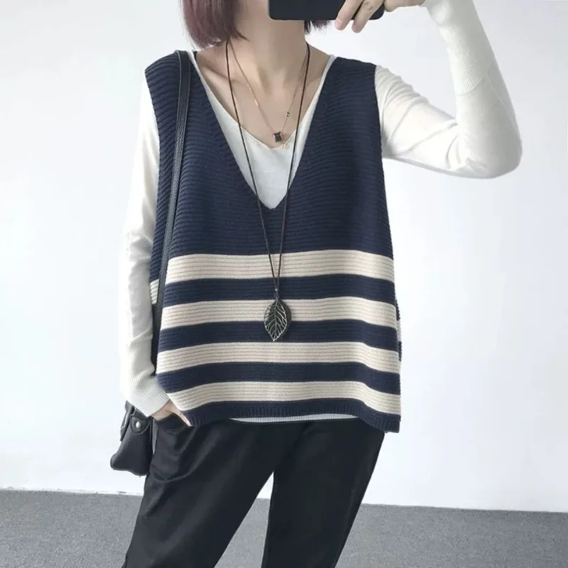 Autumn and Winter Women\'s Pullover V-neck Patchwork Striped Loose Sweater Fashion Casual Elegant Commuter Sleeveless Vest Tops