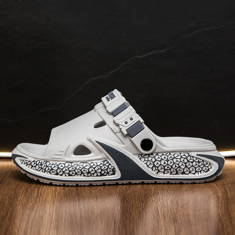 

Summer Men's Slippers Beach Clogs Outdoor Sandals Soft EVA Slides New Design Men Casual Garden Shoes Male Street Slippers