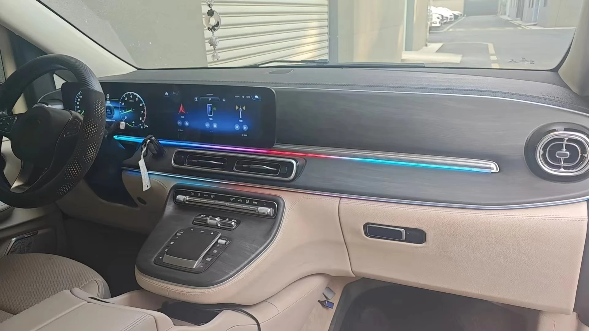 Benz Vito 2024 Dual Screens 12.3*3 Inch Touch Display GPS Navigation Car Center Console Digital Cluster