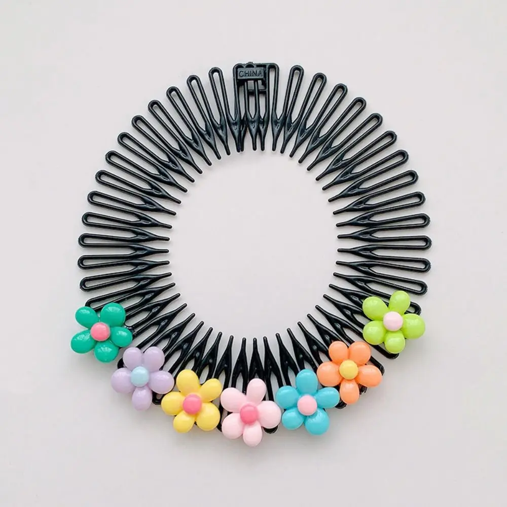 

Sweet Spring Cartoon Invisible Extra Hair Holder Teeth Round Hair Styling Comb Flower Love Fixed Teeth Combs Children